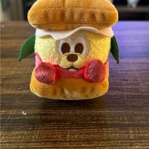 Pluto Sandwich Munchling